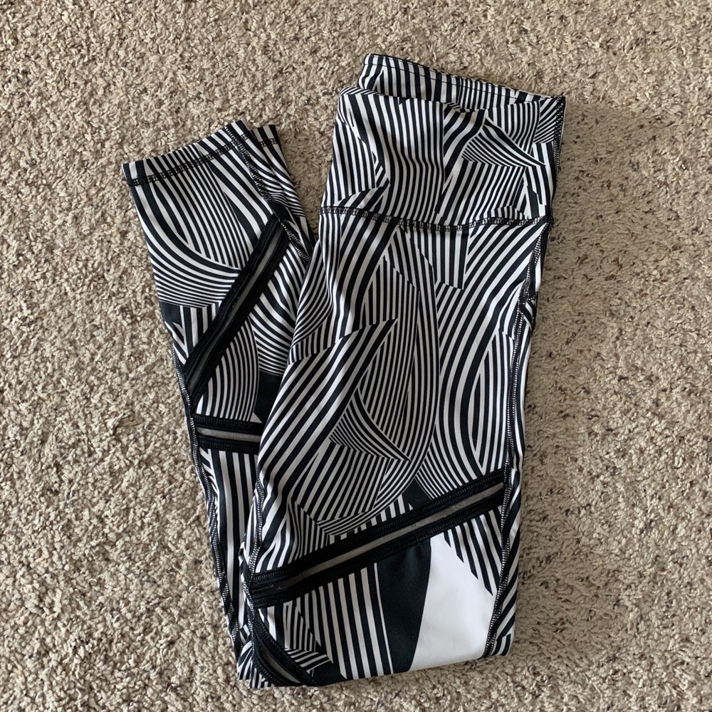 Mono B Leggings